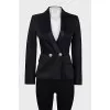 Fitted jacket with an accent button