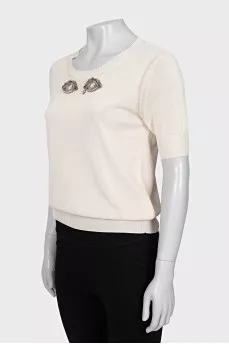 Slim fit t-shirt decorated with crystals