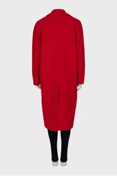 Straight cut coat with buttons