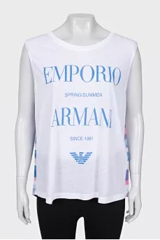 Straight cut T-shirt with tag