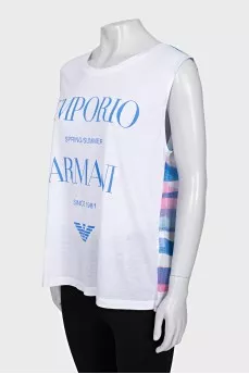 Straight cut T-shirt with tag