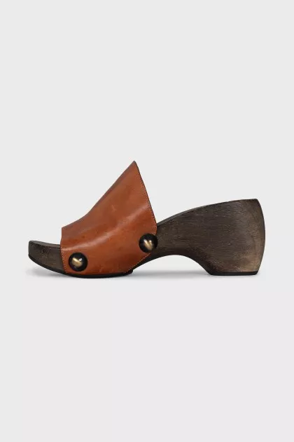 Brown clogs