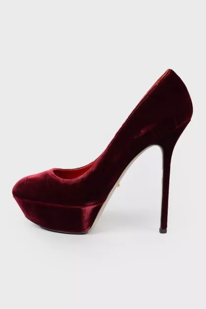 Velvet stilettos