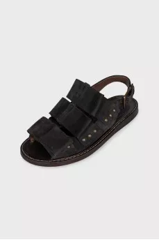 Suede sandals with wide straps