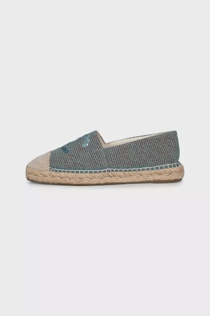 Espadrilles decorated with sequins