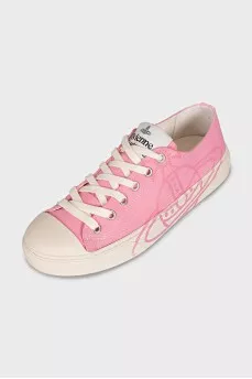 Pink sneakers with signature print