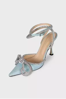 Sparkly shoes with rhinestones