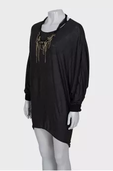 Gray dress with necklace