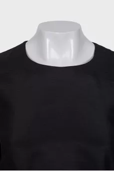 Straight cut dress decorated with frills