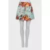 Mini skirt in bright print
