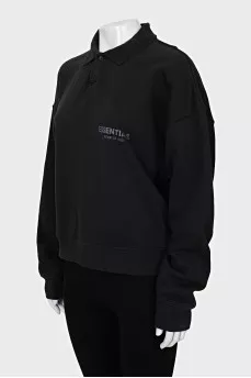 Oversized pullover with button