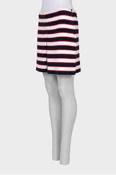 Striped skirt with tag