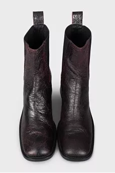 Leather boots with cracked effect
