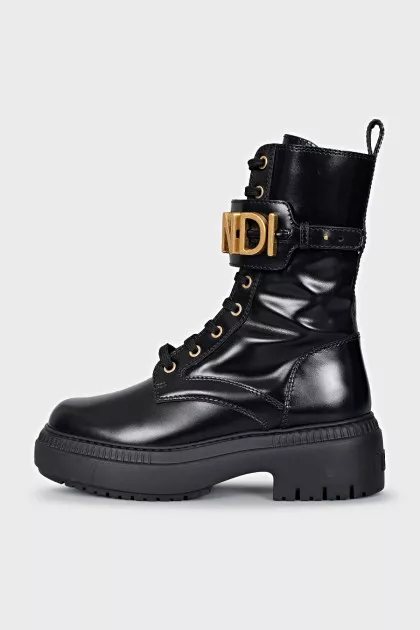 Fendigraphy boots