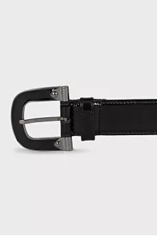 Patent leather belt with buckle