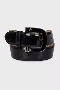 Patent leather belt with buckle