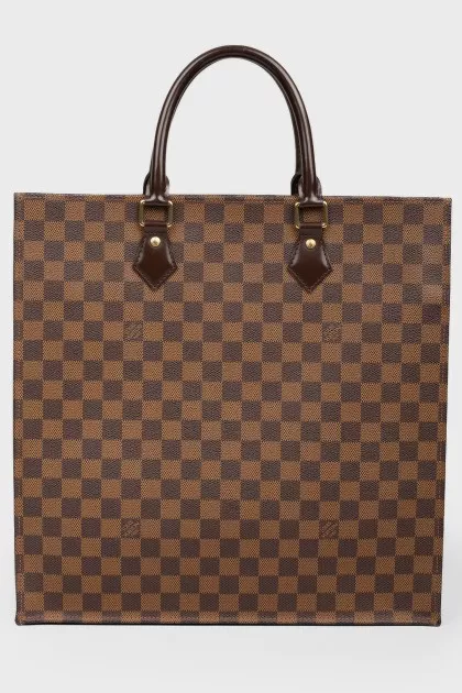 Brown bag in a corporate print