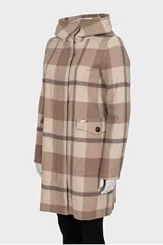 Checkered coat with patch pockets