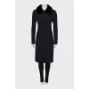 Fitted coat with fur collar
