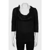 Black blouse with pleats on the collar