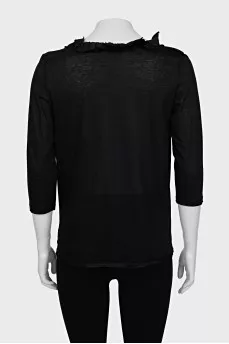 Black blouse with pleats on the collar
