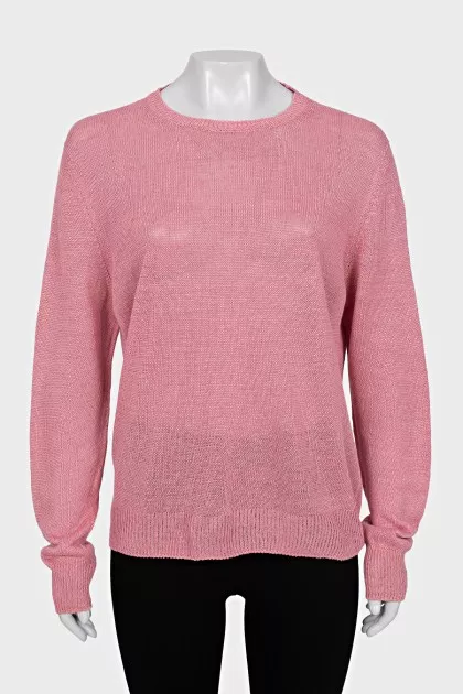 Thin jumper with a round neck