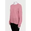 Thin jumper with a round neck