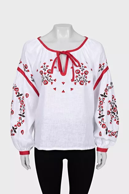 Embroidered blouse Svitanok