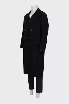 Men's straight-cut coat with buttons