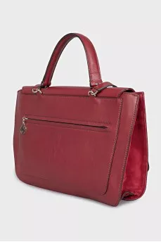 Красный портфель из кожи