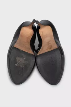 Leather ankle boots with high soles and heels