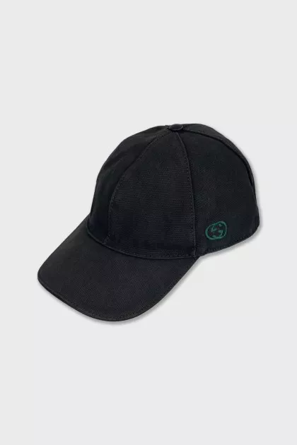 Cap with embroidered logo
