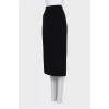 Straight skirt with a zip slit