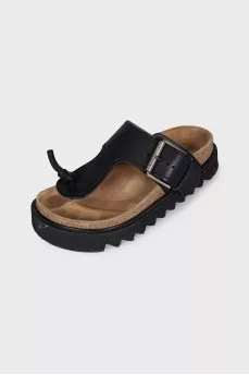 Leather sandals with high soles