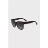 Red gradient sunglasses