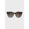 Sunglasses with two-tone temples