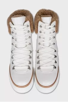 Insulated white boots