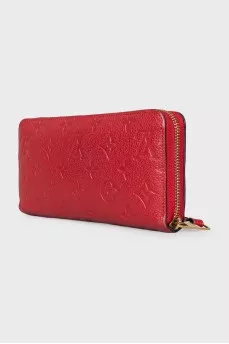 Leather wallet with branded embossing