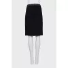 Straight skirt with a small print