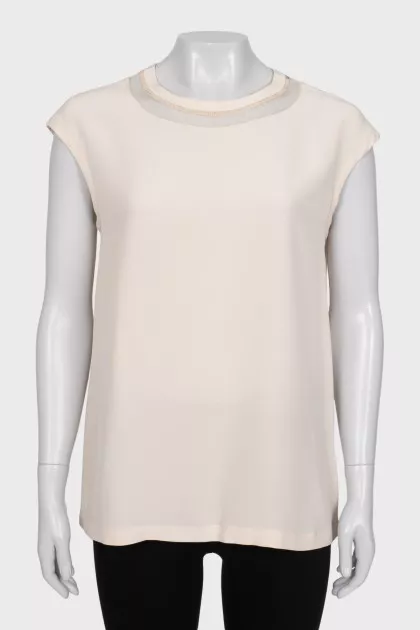 Silk blouse with straight cut and sleeveless design