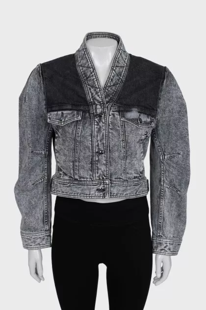 Cropped denim jacket with shoulder pads