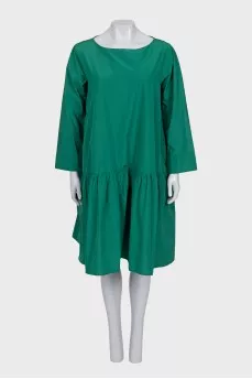 Green loose-fitting dress