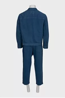 Men's suit consisting of a jacket and trousers