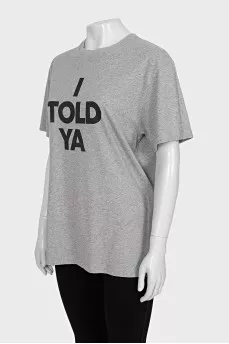 Gray straight t-shirt with print