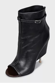 Ankle boots with a shaped heel and open toe