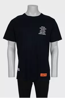 Men's black printed t-shirt
