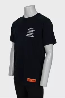 Men's black printed t-shirt