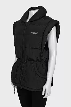 Insulated fitted vest