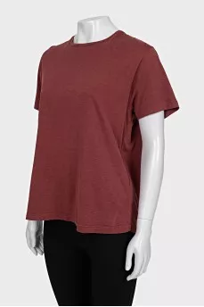 Straight-cut T-shirt with a round neck