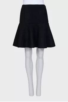 Black skirt with a frill